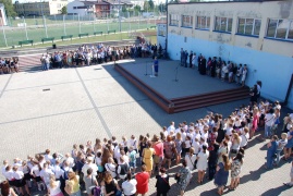  (photo)