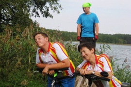  (photo)