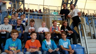  (photo)