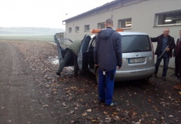  (photo)
