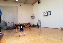  (photo)