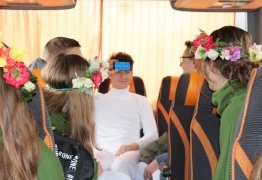  (photo)