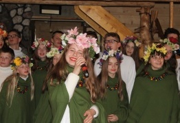  (photo)