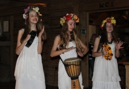  (photo)