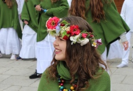  (photo)