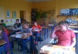  (photo)