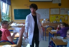  (photo)