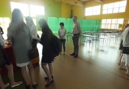  (photo)