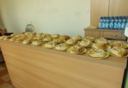  (photo)