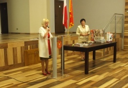  (photo)