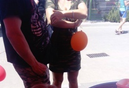  (photo)