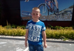  (photo)
