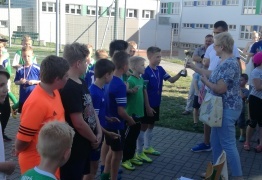  (photo)