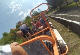  (photo)