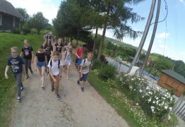  (photo)