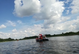  (photo)