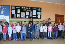  (photo)