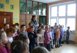  (photo)