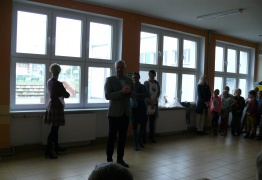  (photo)