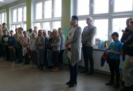 (photo)