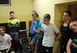  (photo)