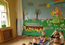  (photo)