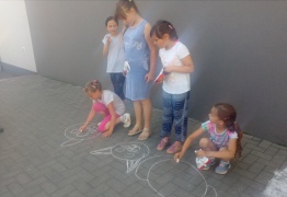  (photo)
