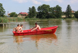  (photo)