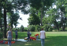  (photo)