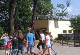  (photo)