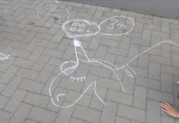  (photo)
