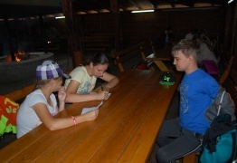  (photo)