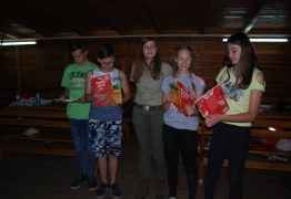  (photo)