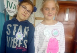  (photo)