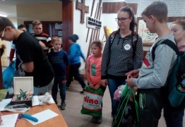 (photo)