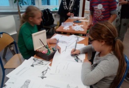  (photo)