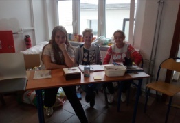  (photo)