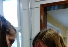  (photo)