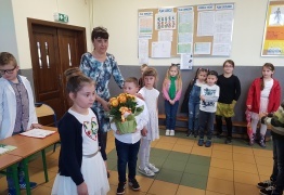  (photo)