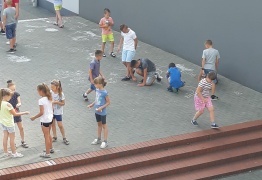  (photo)