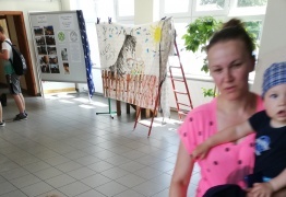  (photo)