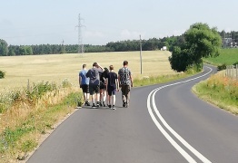  (photo)