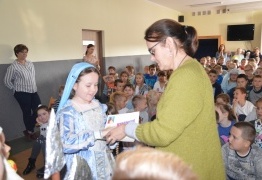 (photo)