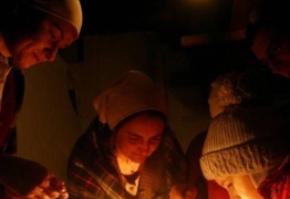  (photo)