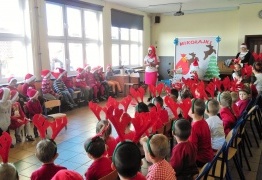  (photo)