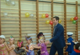  (photo)
