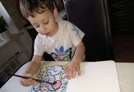  (photo)