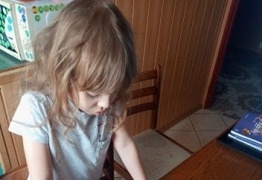  (photo)