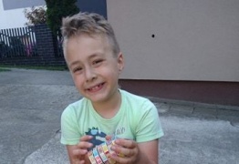  (photo)