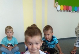  (photo)